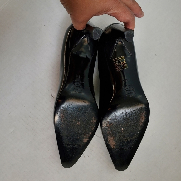 The Saddler Black Pump Heels Made in Italy Size 36.5 US Size 6 - Picture 8 of 9